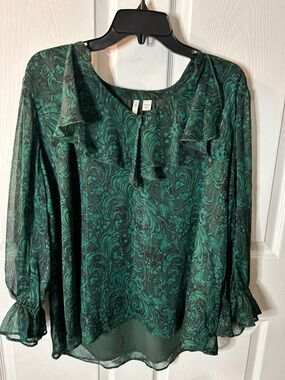 Cato Emerald Green Paisley Ruffle Blouse